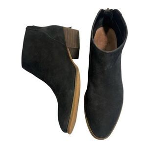 Caslon Chelsea Suede Booties NWOT